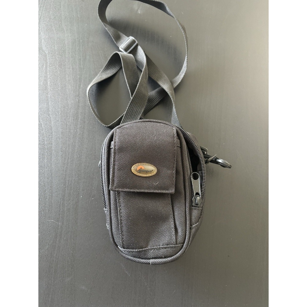 Lowepro Z20 Compact Camera Case Mini‎ Lanyard Camera Bag Pouch Black 5.5" X 4"